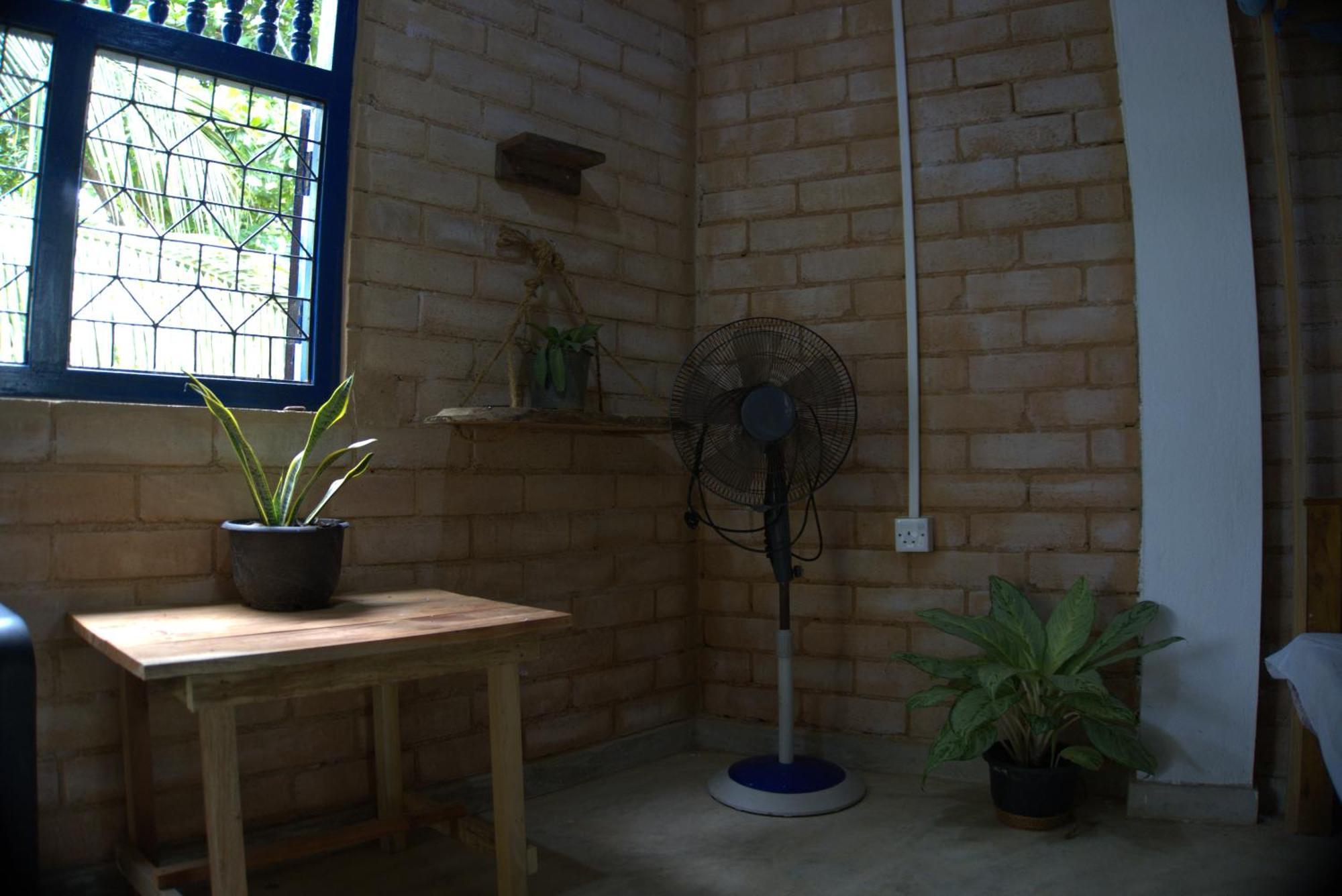 Passionfruit Homestay Matara Exteriör bild